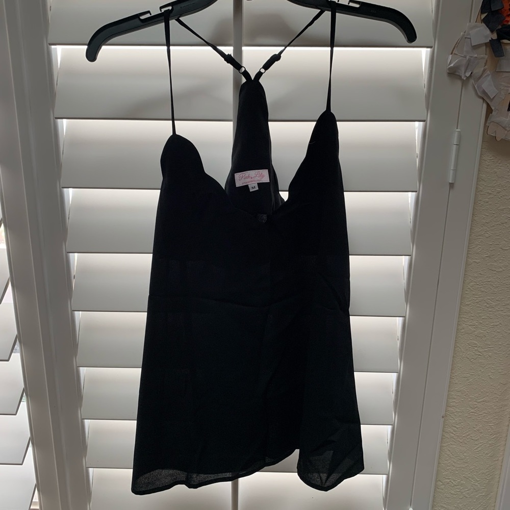 Pink Lily Black Scallop Tank Top